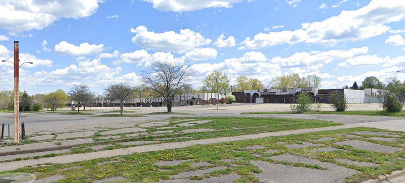 Glenwood Plaza - Street View (newer photo)